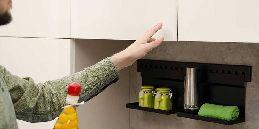 Küchengriffe Tip-On Beschläge