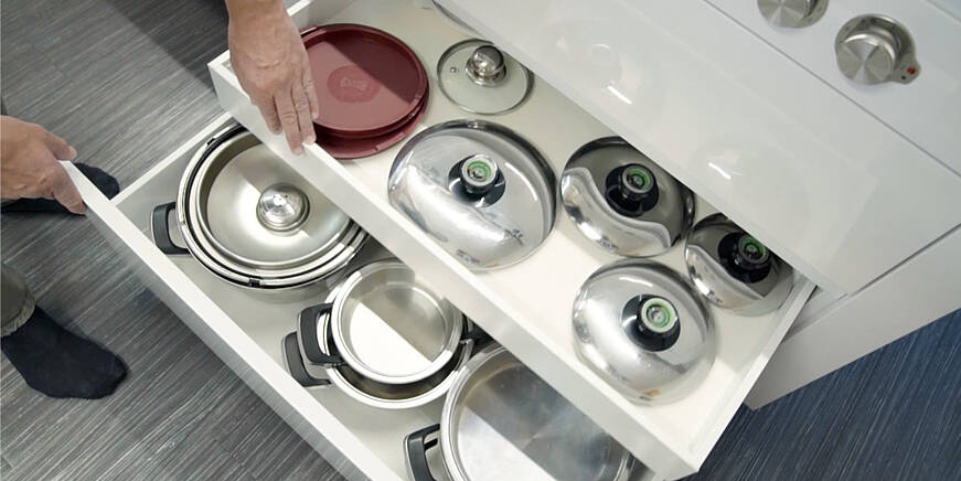 Bild-topfschublade-von-innen