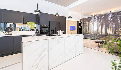 Dekton Arbeitsplatte Marmoroptik