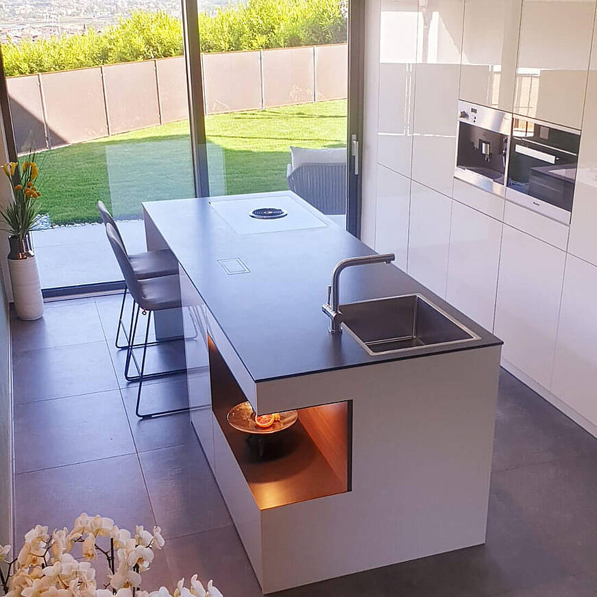 hochglanz-kueche-meran