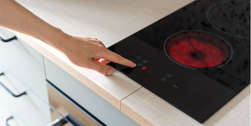 symbolbild-kleines-kochfeld-fuer-kleine-kueche