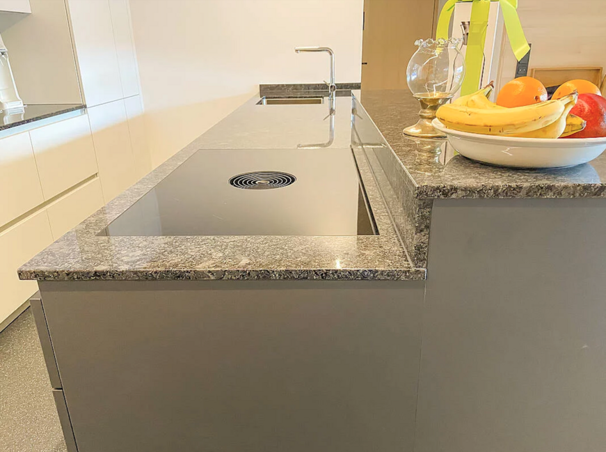 symbolbild-mueldenluefter-in-u-kueche