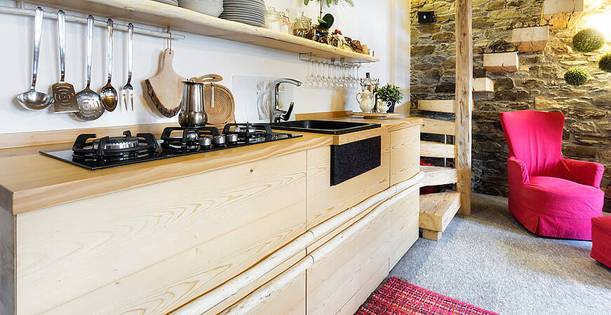 vollholzkueche-in-ferienhaus